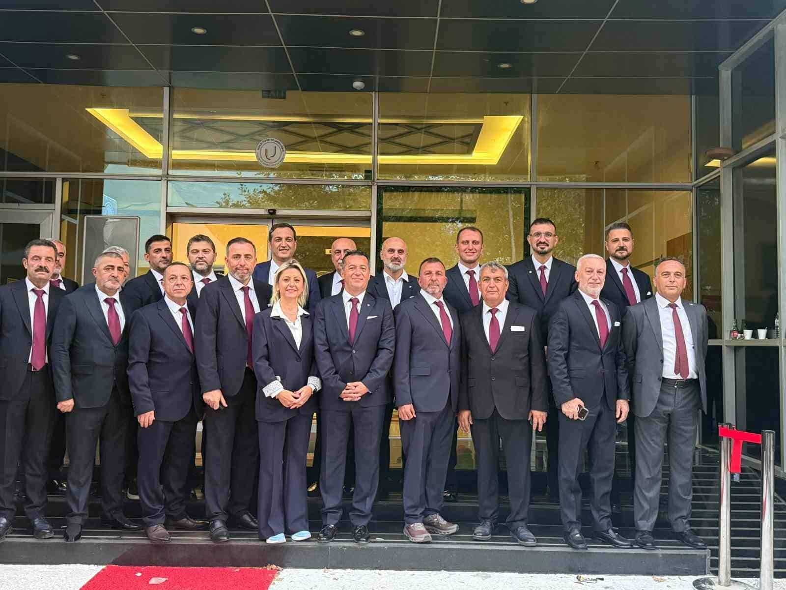 GTSO SEÇİMLERİNDE HAMALOĞLU’NUN BEYAZ LİSTESİ 19 MECLİS ÜYELİĞİ KAZANDI