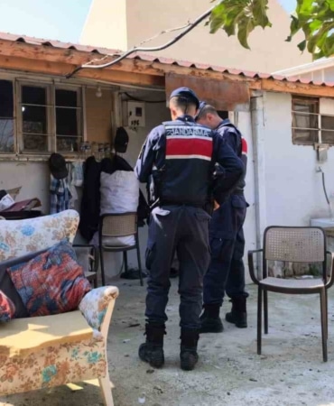 İNEGÖL'DE YAŞLI ADAM EVİNDE ÖLÜ BULUNDU