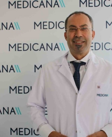 ROMATOLOJİ UZMANI DR. YÜKSEL KARAKOÇ