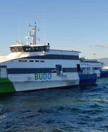 BURSA DENİZ OTOBÜSLERİ'NİN BUGÜN GERÇEKLEŞECEK 12 SEFERİ OLUMSUZ HAVA ŞARTLARI NEDENİYLE İPTAL EDİLDİ.
