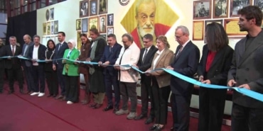 BURSA’NIN YILDIRIM İLÇESİNDE 2026-2027 KÜLTÜR SANAT SEZONU, NECİP FAZIL KISAKÜREK’İN "BİR ADAM YARATMAK" ESERİNDEN SİNEMAYA UYARLANAN FİLMİN GÖSTERİMİ VE ÖZEL SERGİYLE AÇILDI.