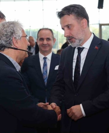 BURSA BÜYÜKŞEHİR BELEDİYESİ TARAFINDAN DÜZENLENEN BURSA STRATEJİ ÇALIŞTAYI’NDA, ŞEHRİN 2030 VİZYONU VE GELECEK HEDEFLERİ ELE ALINDI.
