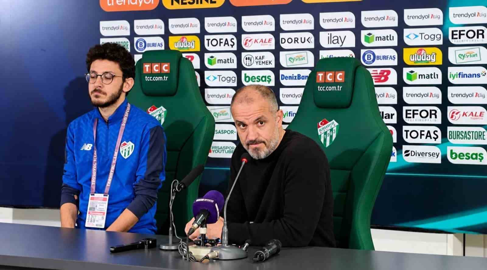 BANDIRMASPOR’U 3-0 MAĞLUP EDEN BURSASPOR’DA MUSTAFA ER, RAKİBE 90 DAKİKA POZİSYON VERMEDİKLERİNİ BELİRTEREK, "ÇOK DAHA FARKLI KAZANABİLİRDİK" DEDİ.
